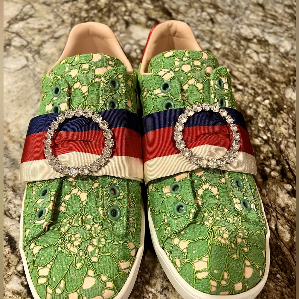 Gucci Size 7/37 Worn Once - With Box! Green Flower Leaf Sneakers